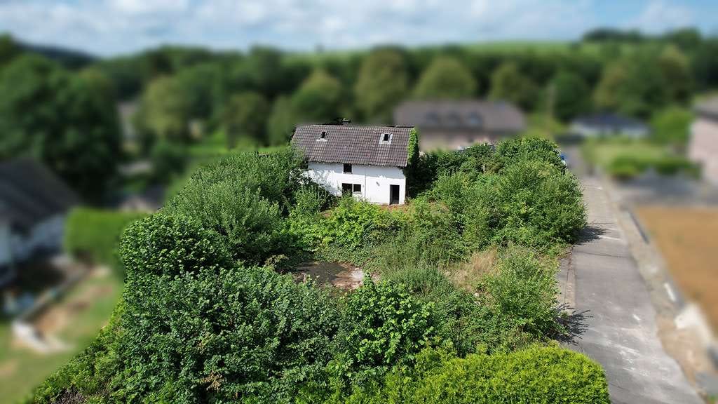 Immobilie in Much - MANNELLA *Ihr neues Projekt wartet* Kernsanierung oder Neubau. - Bild 4