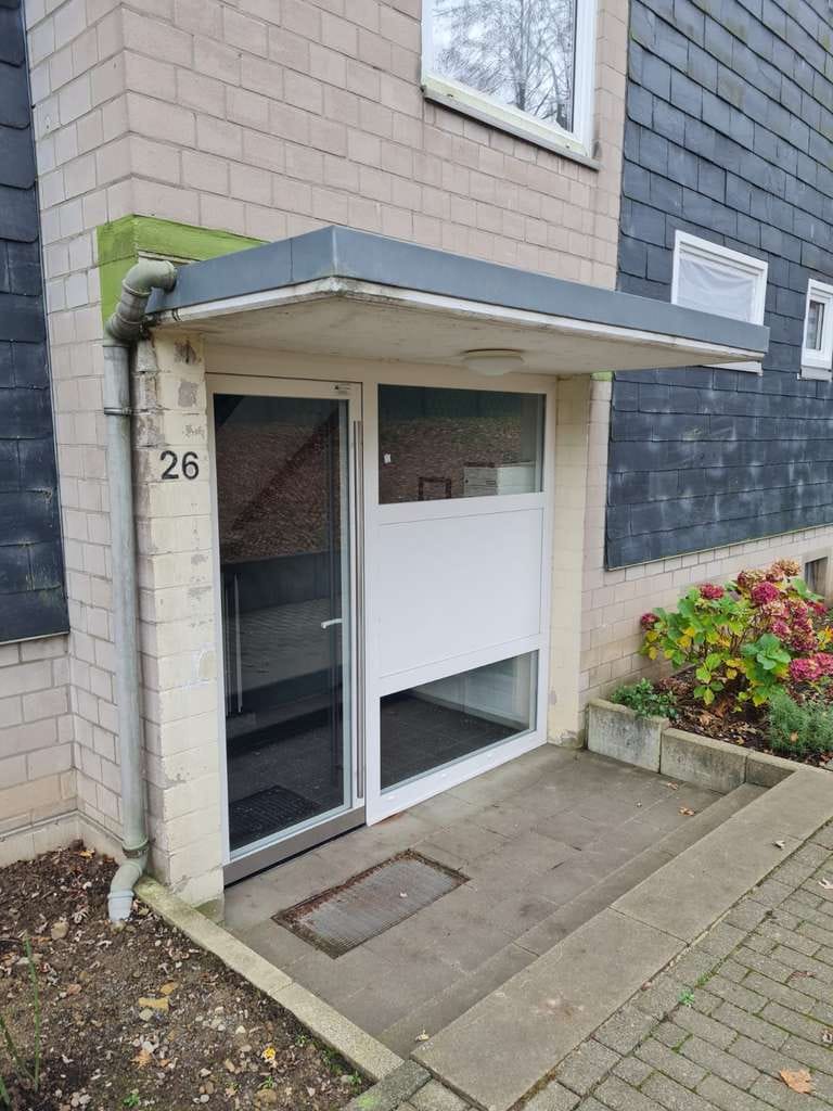 Immobilie in Radevormwald - Freie 2 Zi.-ETW im 2. OG in Radevormwald - Bild 1