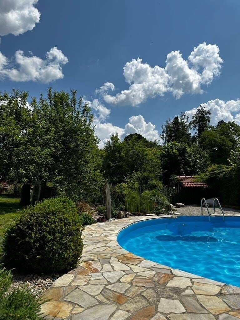Immobilie in Kraiburg - gemütliches Einfamilienhaus mit tollem Garten in Kraiburg am Inn!  - Bild 2