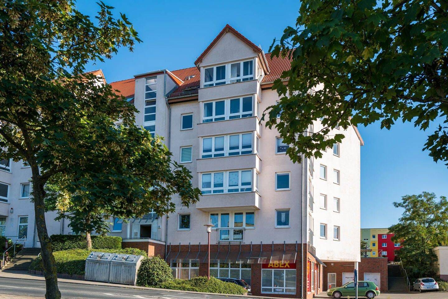 Immobilie in Kargow - Investieren Sie in Sachwerte - 2 Zi. Wohnung im schönen Waren.  - Bild 1
