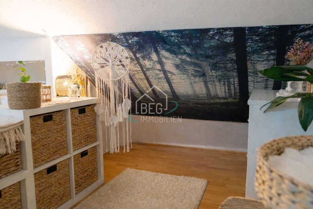 Immobilie in Köngen - Attraktive 1,5-Zimmer-Maisonette mit Loggia & TG-Stellplatz - Bild 4