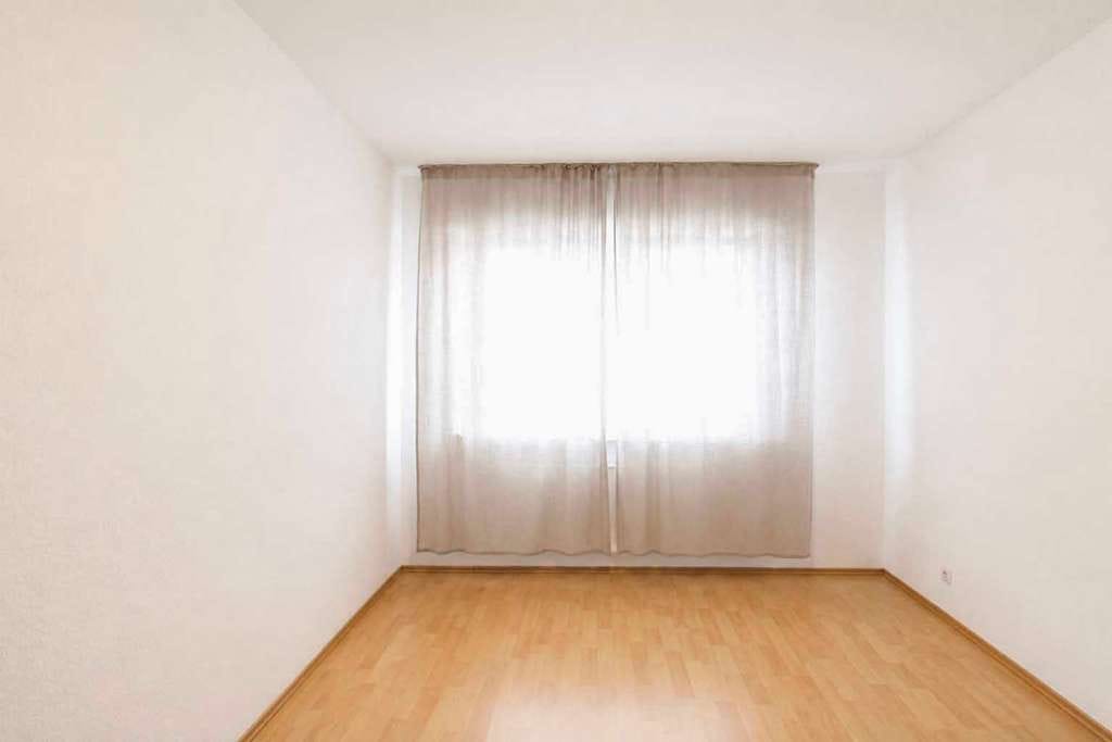 Immobilie in Kornwestheim - Solide Kapitalanlage: 
Gepflegte 3-Zimmer-Wohnung mit Südbalkon in ruhiger Wohnlage
 - Bild 5