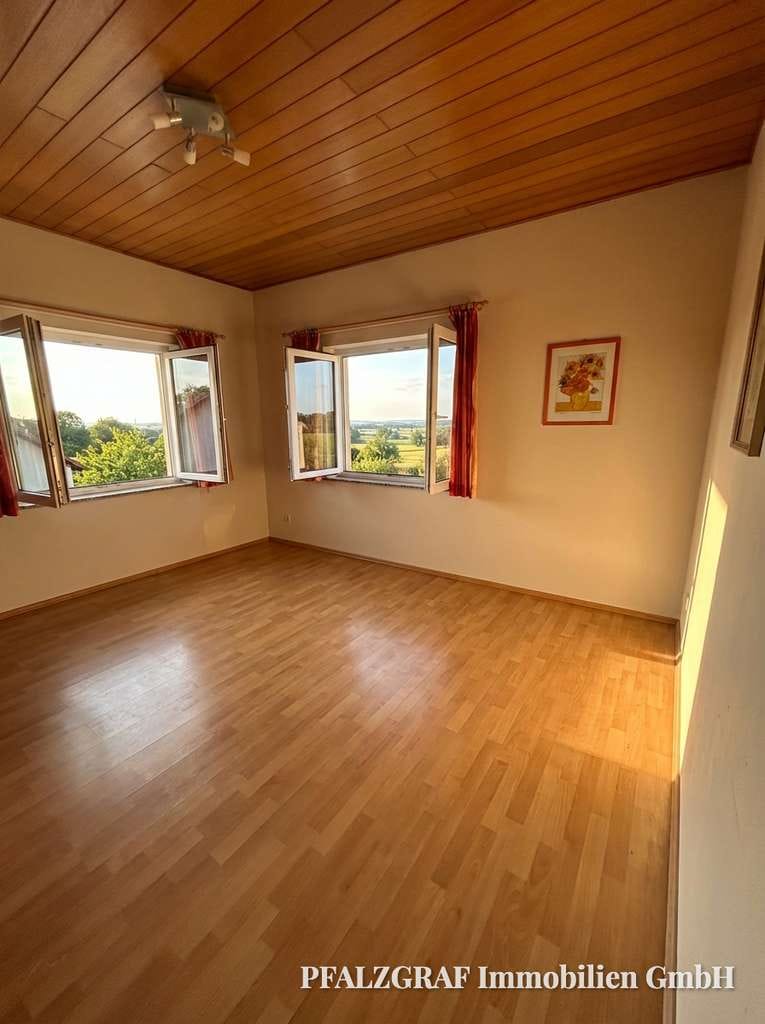 Immobilie in Münster-Sarmsheim - Fantastisches Einfamilienhaus - Riesige Garage und Werkstatt - Bild 1
