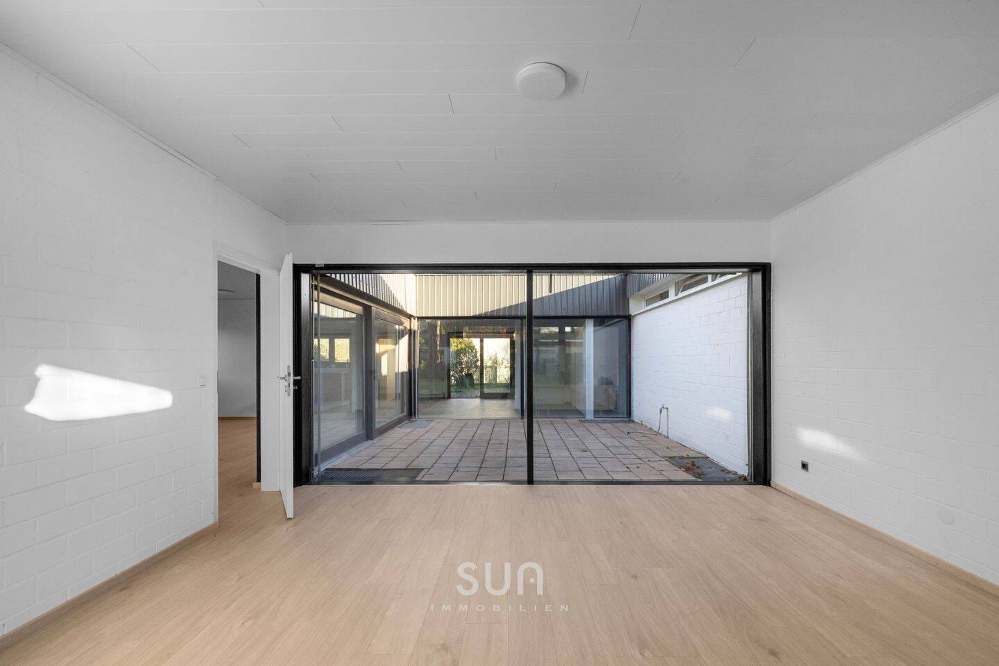 Immobilie in Mainz - Attraktives Mehrfamilienhaus mit 4 Wohneinheiten, 110 m² Garten und großzügiger Terrasse - Bild 3