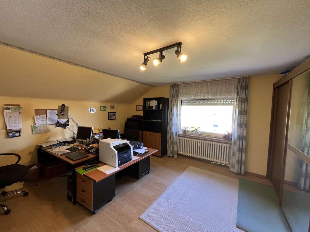 Immobilie in Königsfeld - TOP vermietbares Zweifamilienhaus in idyllischer Lage! - Bild 4