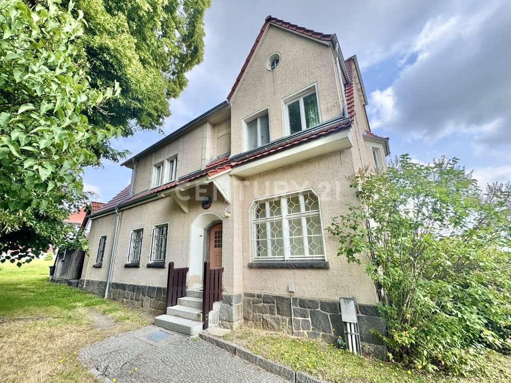 Immobilie in Demitz-Thumitz - Denkmal-Villa mit Bauplatz - Bild 1