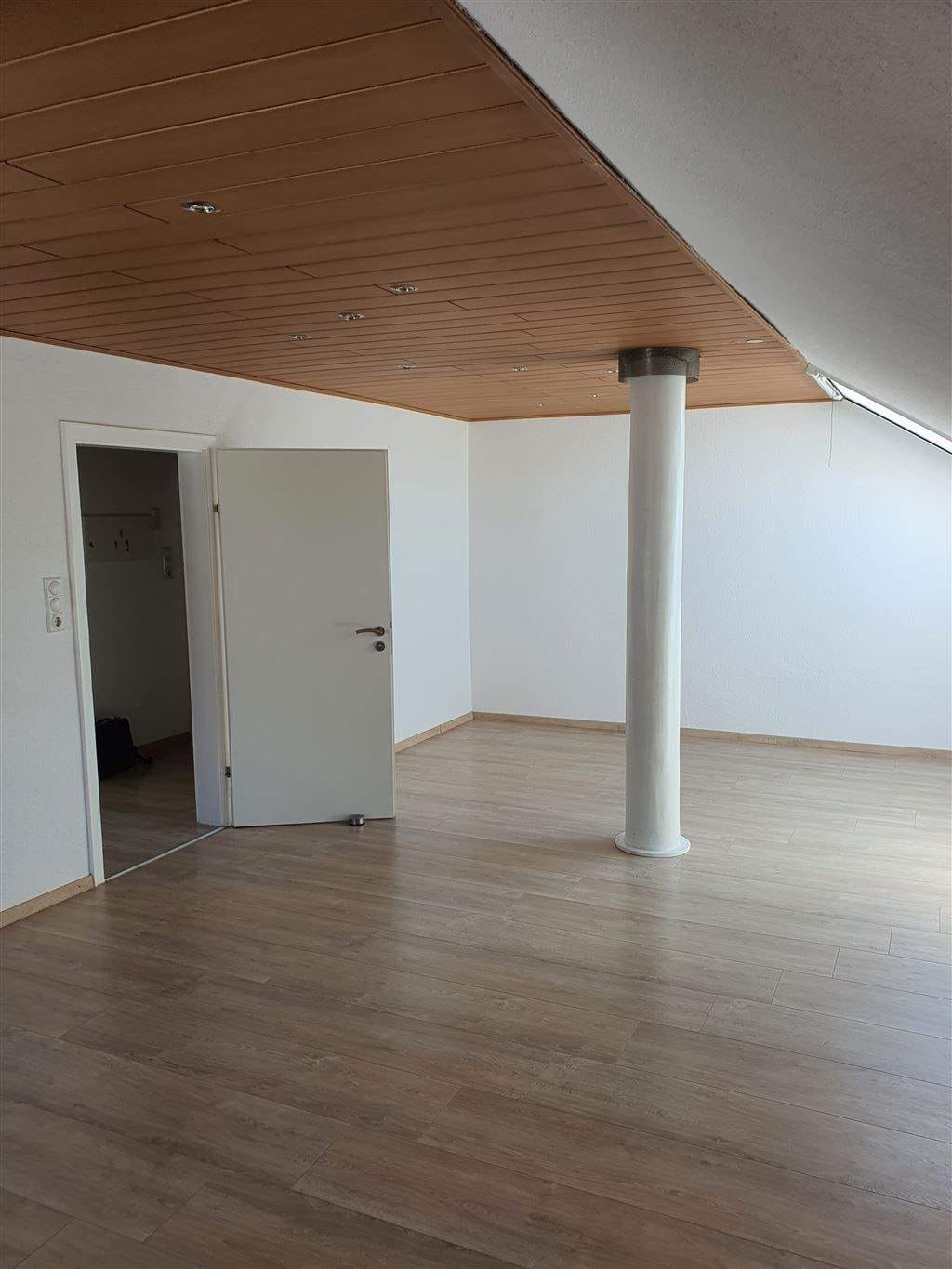 Immobilie in Trebur - Für Kapitalanleger: Vermietete 3-Zimmer-DG-Wohnung mit Garten in 3-Parteien-Haus - Bild 3
