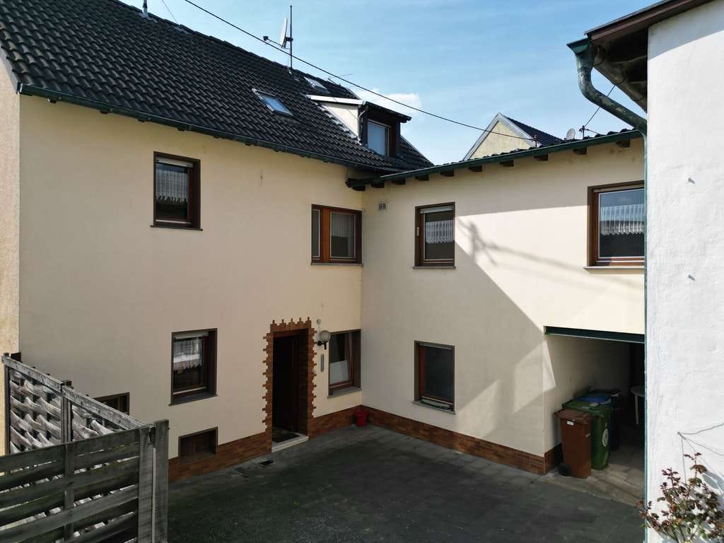 Immobilie in Bad Hönningen - Ein Haus mit Potenzial & viel Platz für die ganze Familie–Wohnen in zentraler Lage von Bad Hönningen - Bild 0