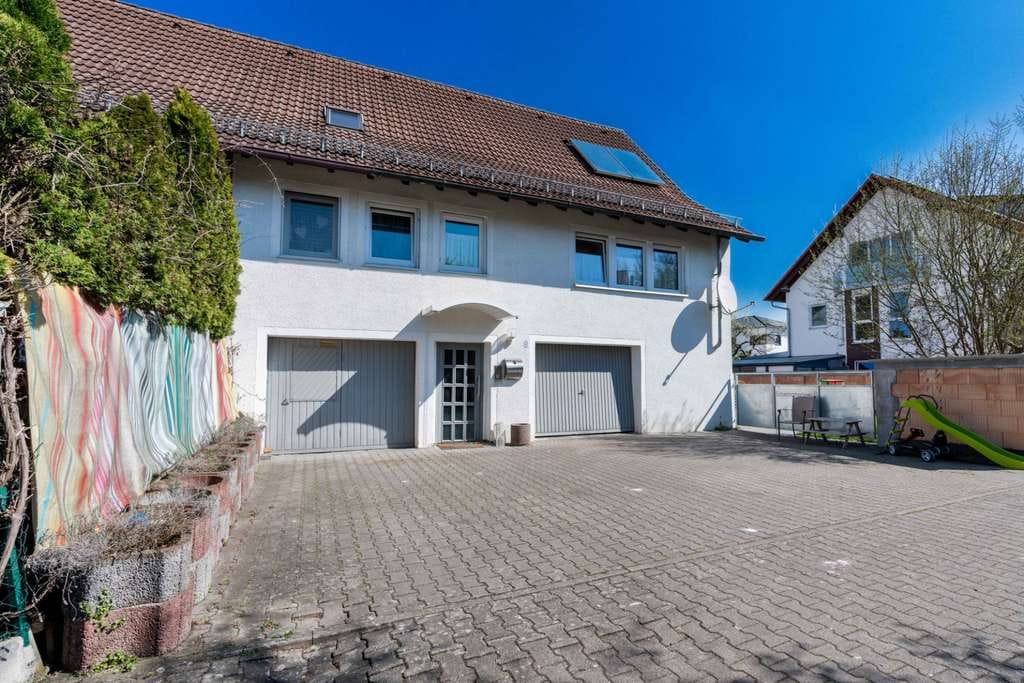 Immobilie in Allmendingen - Hier steckt mehr drin - DHH mit viel Potenzial in Allmendingen - Bild 0