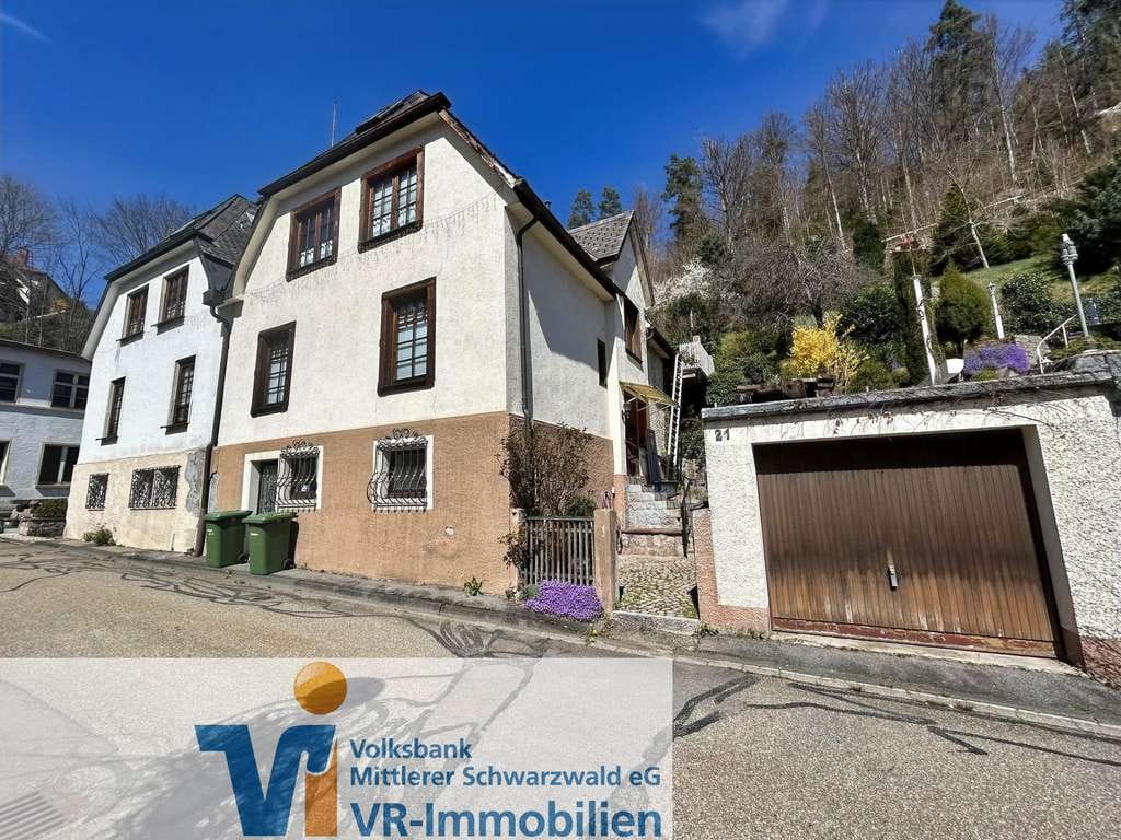 Immobilie in Triberg im Schwarzwald - Zwei Doppelhaushälften mit flexiblen Nutzungsmöglichkeiten in Triberg! - Bild 0