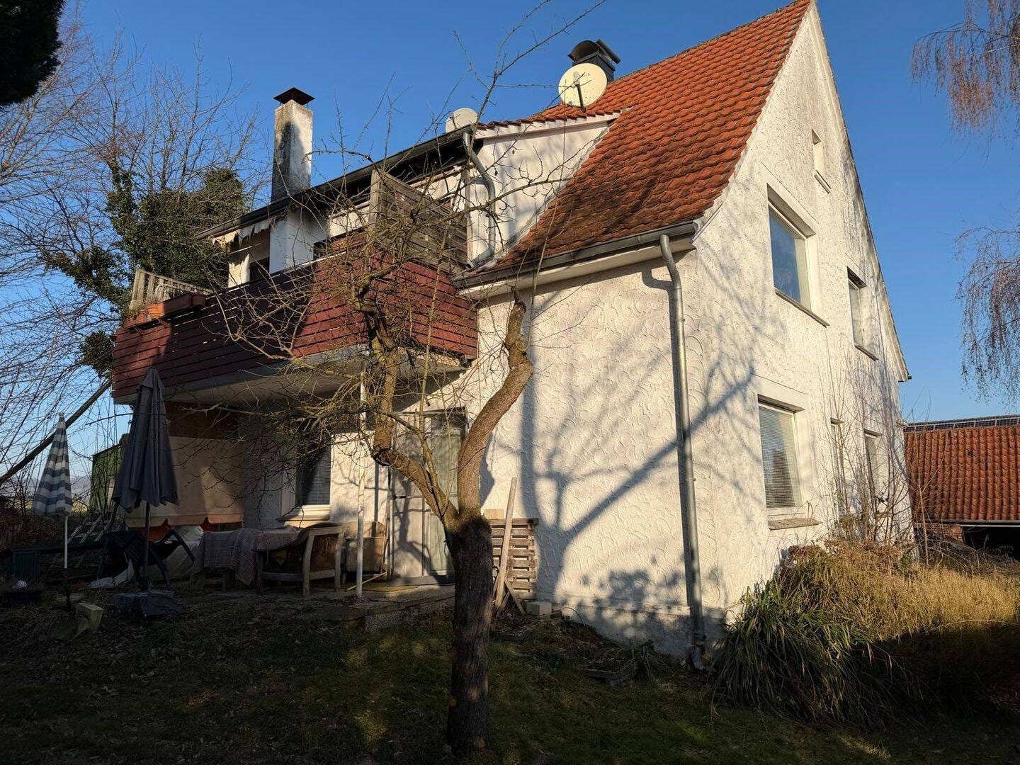 Immobilie in Vlotho - Großzügiges Einfamilienhaus mit Potential - Bild 1