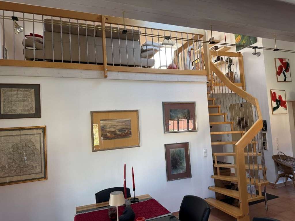 Immobilie in Tegernheim - Perfekt gelegene 3-Zimmer Galerie Wohnung in Tegernheim bei Regensburg - Bild 2