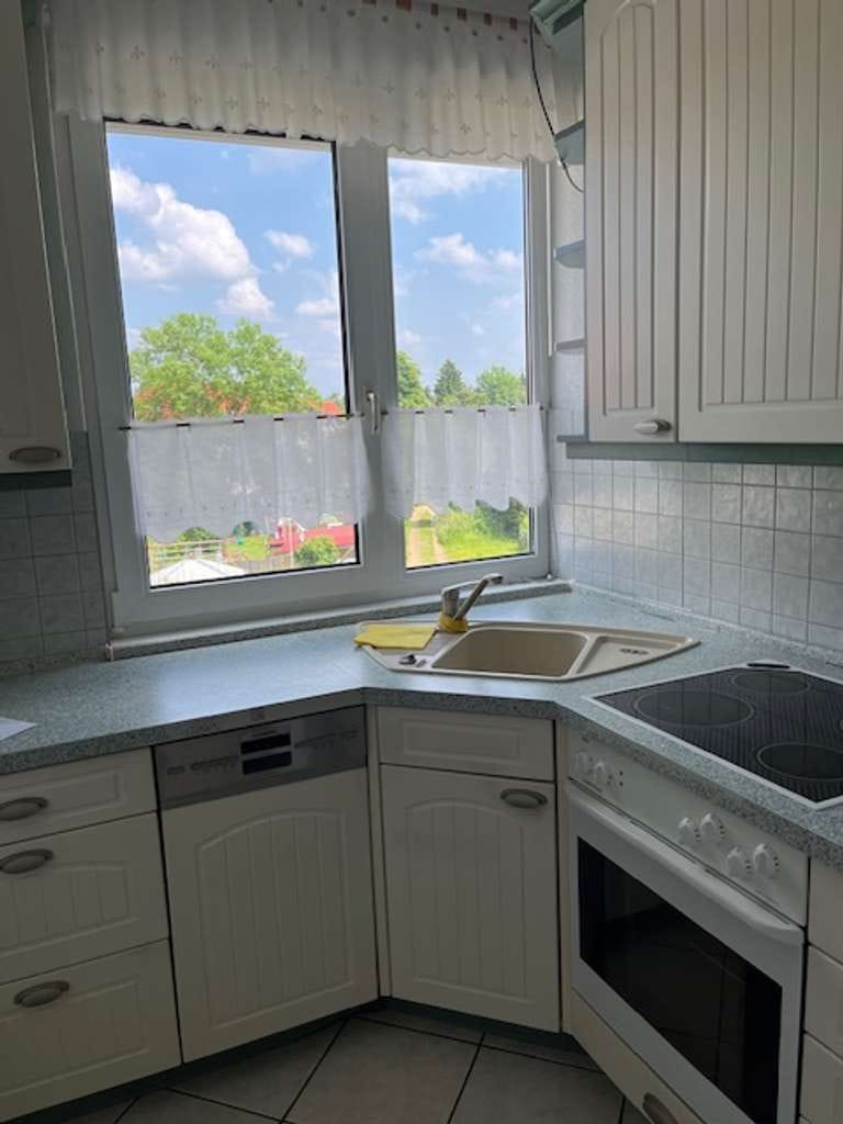 Immobilie in Zwenkau - Freie 3 Raumwohnung mit Stellplatz in paar Minuten  zum See - Bild 1