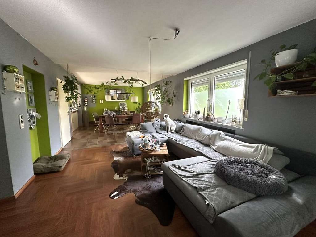 Immobilie in Kahl am Main - Großzügiges Einfamilienhaus auf weitläufigem Grundstück – Potenzial für weitere Bebauung - Bild 2