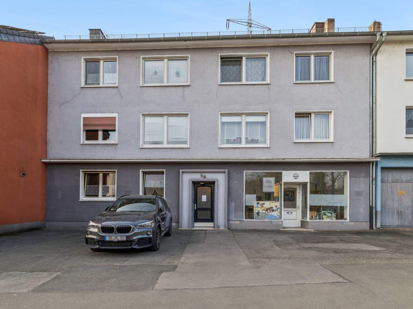 Immobilie in Witten - Attraktives Mehrfamilienhaus mit sechs Wohneinheiten in Witten-Heven - Bild 0