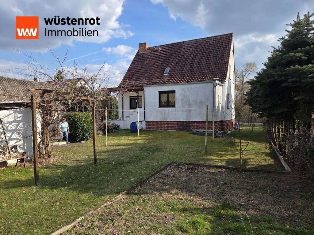 Immobilie in Mücka - Mikow - Attraktives Wohnhaus mit gepflegtem Garten in Mücka - Bild 2