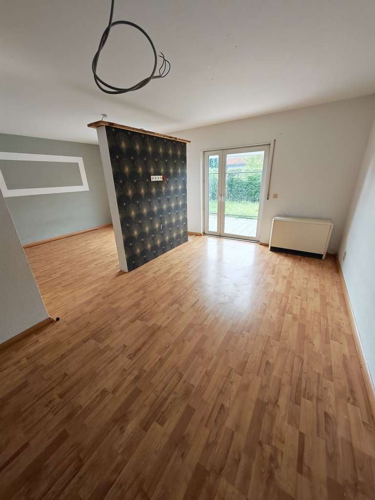 Immobilie in Cottbus - Chóśebuz - Reihenhaus in ruhiger Lage Bj. 1994 mit kl. Garten und Garage in Cottbus-Sielow zu verkaufen! - Bild 3