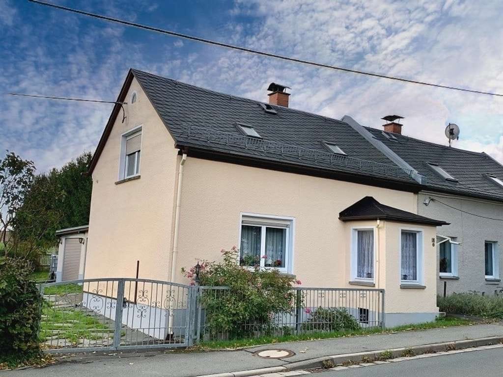 Immobilie in Limbach - Kleines Häuschen mit Garten & Garage ! - Bild 1