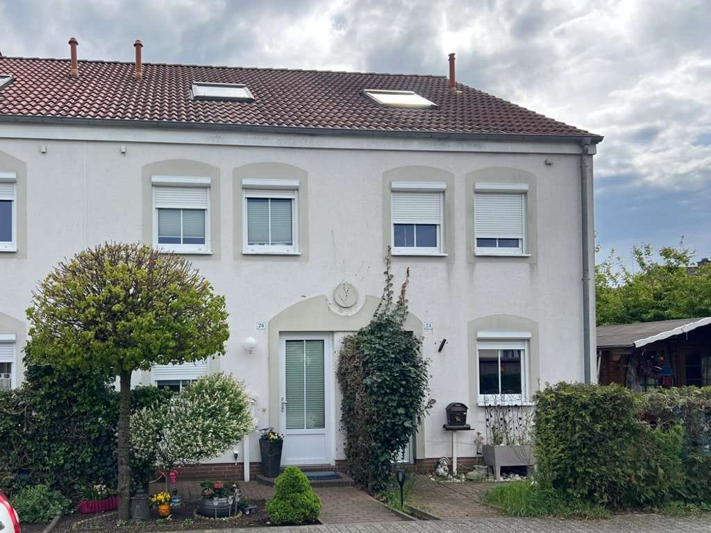 Immobilie in Ludwigsfelde - Reihenhaus mit Terrasse und Garten - nur Zwangsversteigerung - keine Käuferprovision - Bild 0