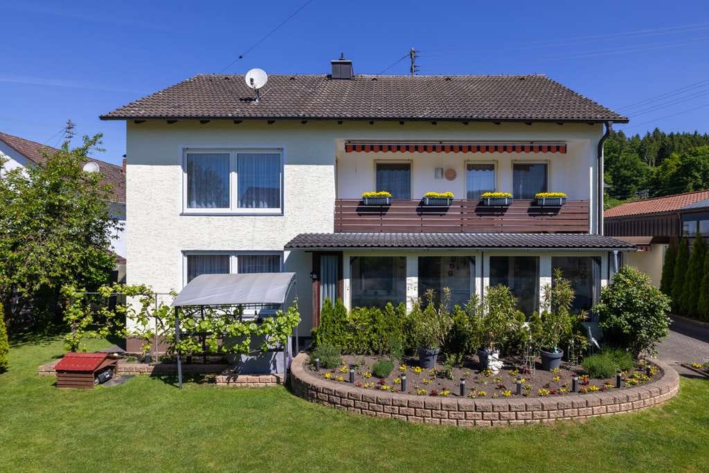 Immobilie in Zusmarshausen - BY LYST & LIV: Familienidylle mit Gartenparadies in begehrter Wohnlage - Bild 2