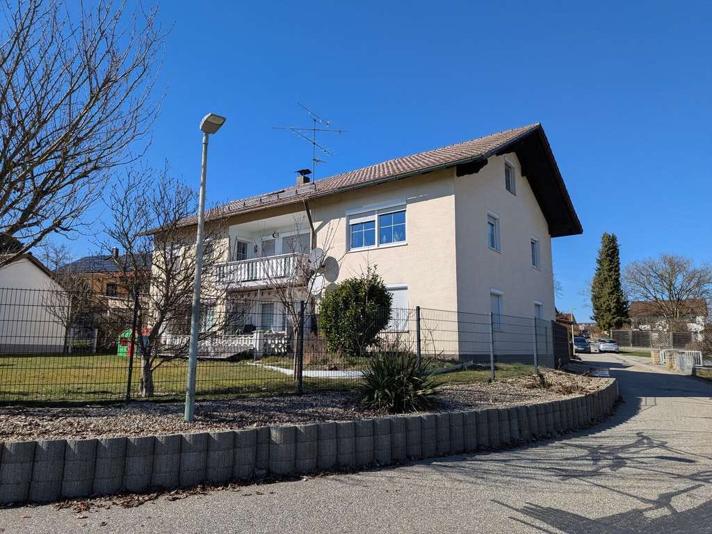 Immobilie in Dietersburg - Zweifamilienhaus in ruhiger Siedlungslage von Dietersburg - Bild 2