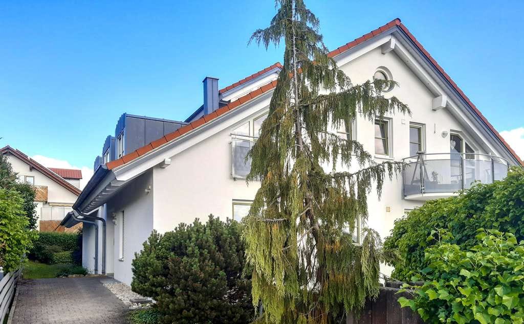Immobilie in Sonnenbühl - 3 - Zimmer Erdgeschosswohnung mit Balkon in ruhiger
Lage - Bild 1