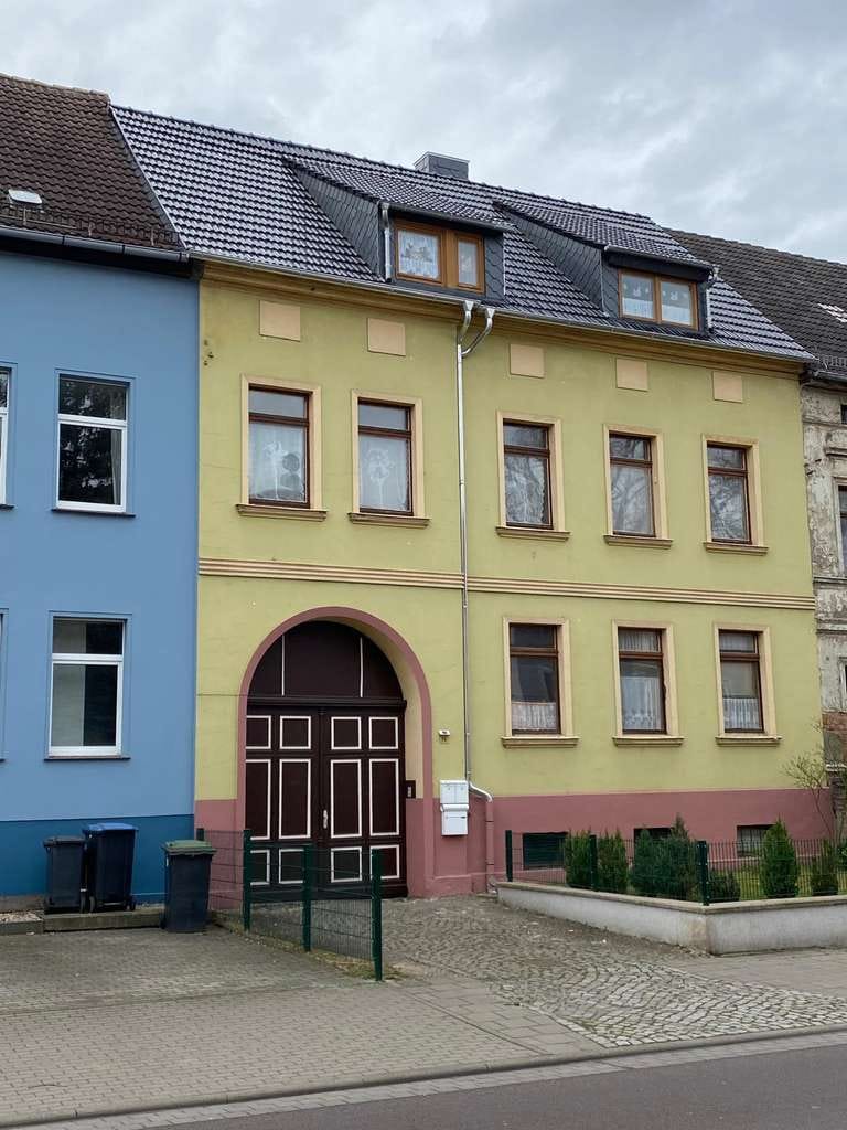 Immobilie in Köthen (Anhalt) - Charmantes Mehrfamilienhaus mit großem Garten in zentraler Lage von Köthen (Anhalt) - Bild 4
