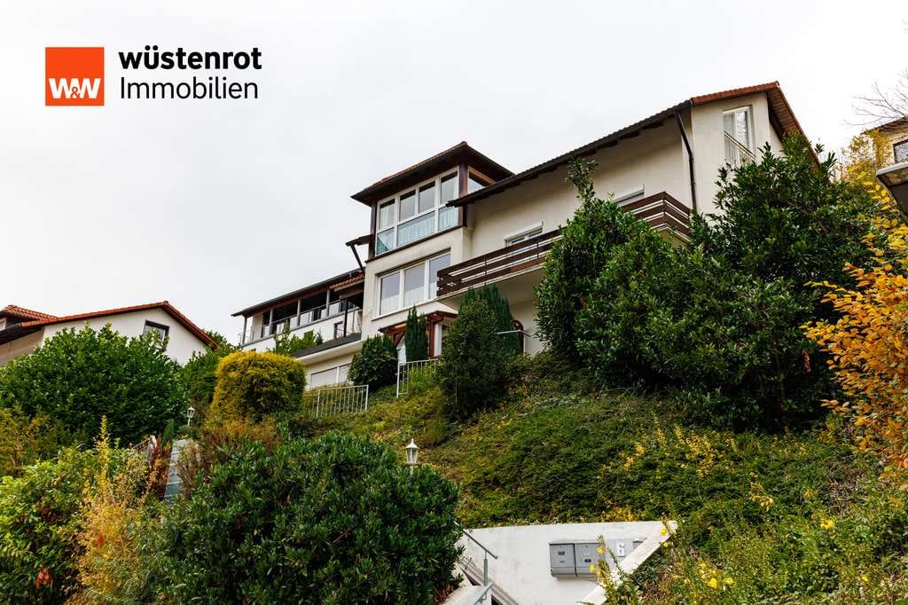 Immobilie in Oberwolfach - **Vielseitiges Zuhause in Hanglage – Perfekt für Familien und Individualisten** - Bild 2