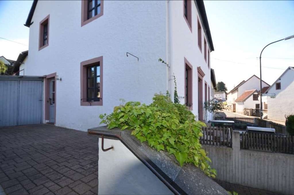 Immobilie in Üxheim - Wunderschön renoviertes historisches Landhaus mit separatem Gästehaus, Niederehe (12) - Bild 5