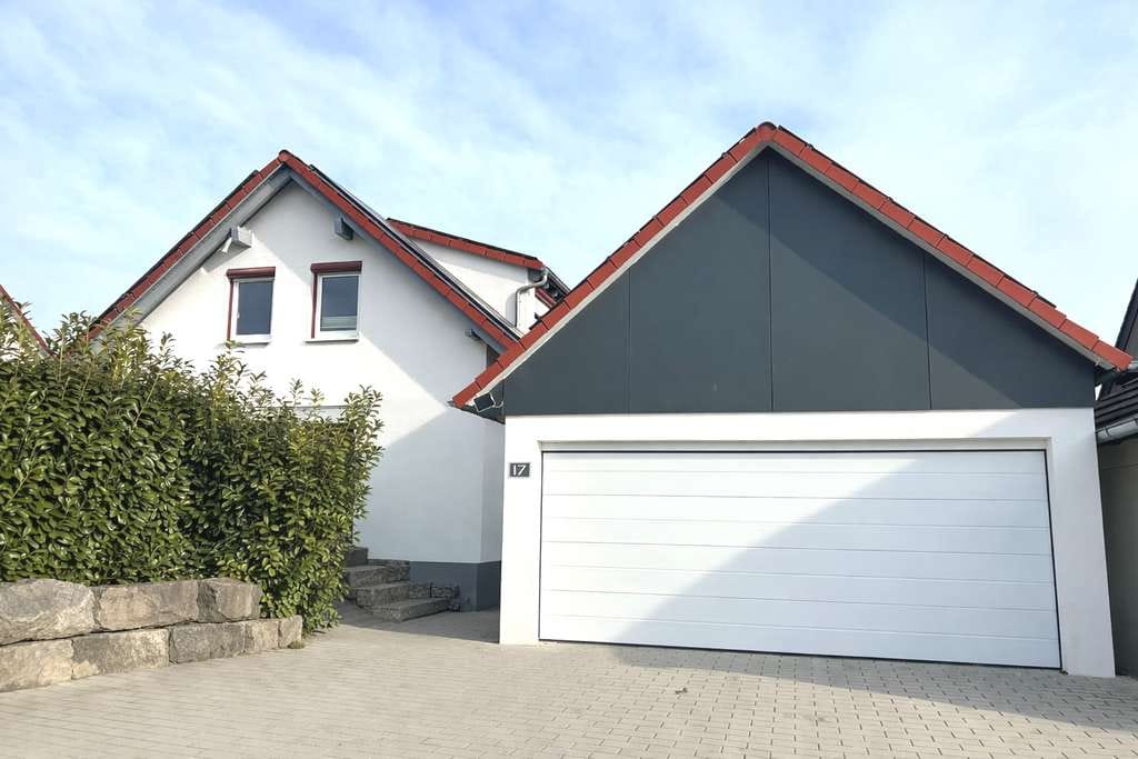 Immobilie in Westerstetten - Gepflegtes Einfamilienhaus in beliebter Ortsrandlage von Westerstetten - Bild 0