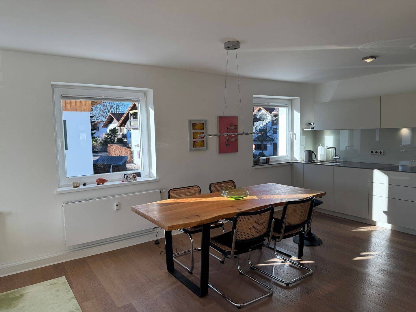 Immobilie in Seehausen am Staffelsee - So geht schönes Wohnen!! Auffallend elegante 3-Zimmer-Wohnung in attraktiver Lage, mit Blick auf die Alpen - Bild 4