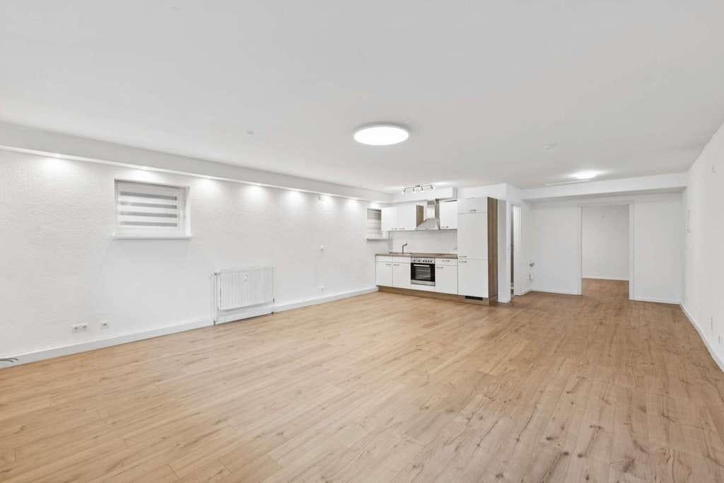 Immobilie in Mistelgau - Solides Investment mit sofortigem Cashflow – vermietete 2-Zimmer-Souterrainwohnung - Bild 0