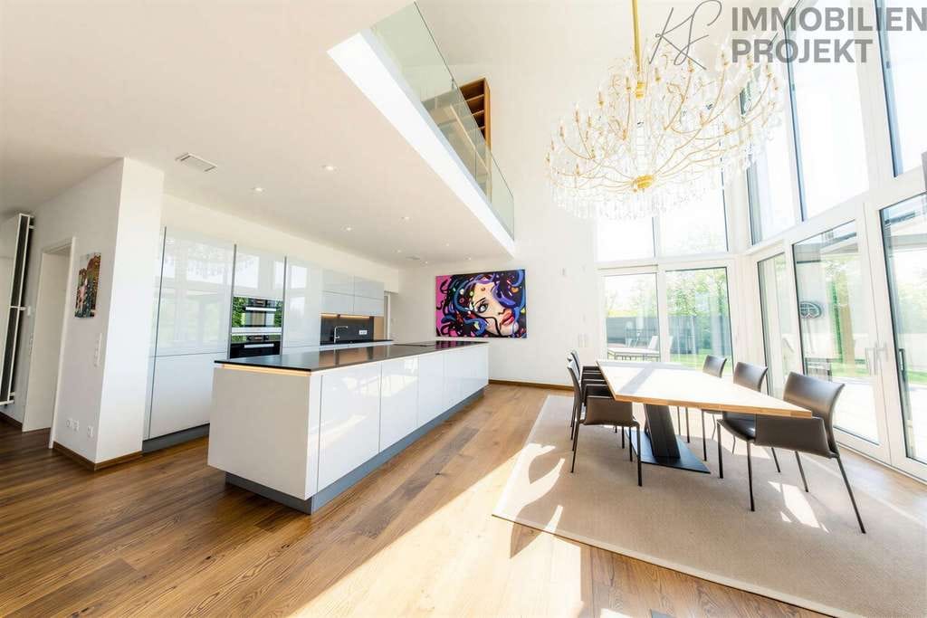 Immobilie in Bindlach - Moderne Architektur in privilegierter Naturlage – Designanwesen mit hochwertigem Interior-Konzept - Bild 0