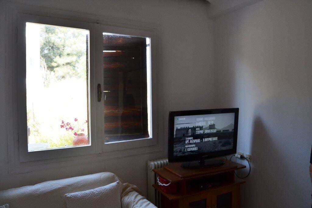 Immobilie in Schwaikheim - Zum Verkauf steht ein isoliertes Haus mit 93 m² auf Kreta - Bild 1