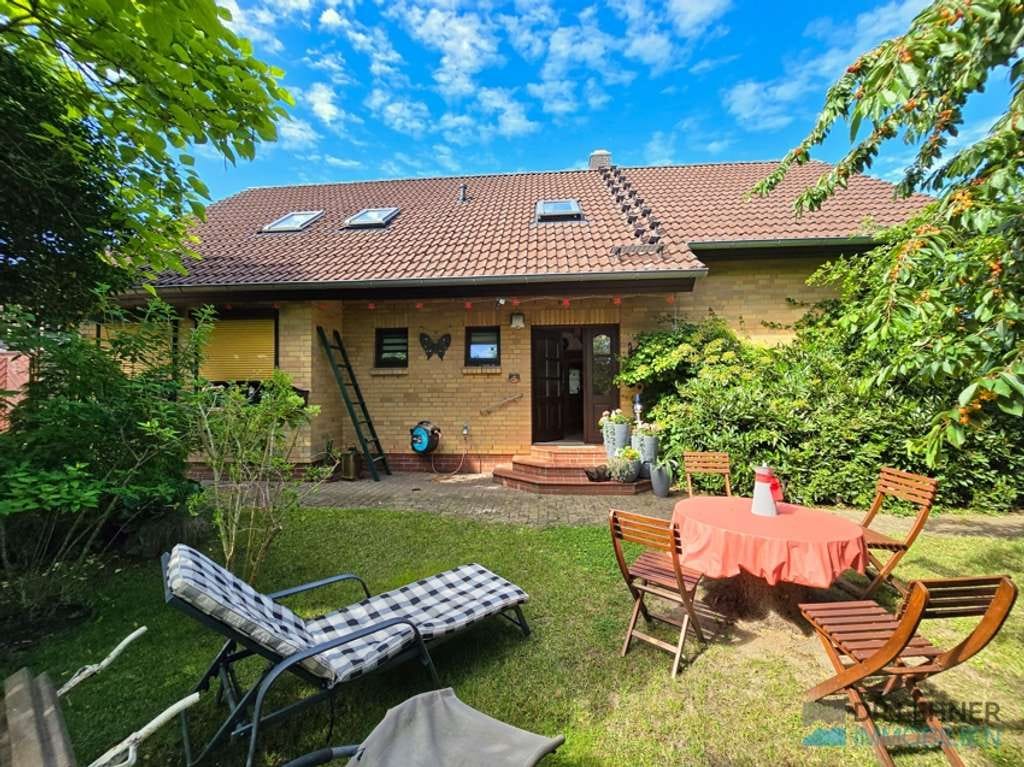 Immobilie in Neverin - Dr. Lehner Immobilien NB-
Exklusives Einfamilienhaus bei Neubrandenburg - Bild 3