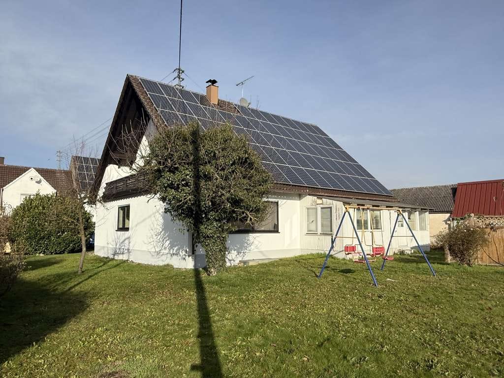Immobilie in Lutzingen - Volltreffer! Bungalowartiges Ein- oder Zweifamilienhaus mit Ausbaureserve in Lutzingen! - Bild 3