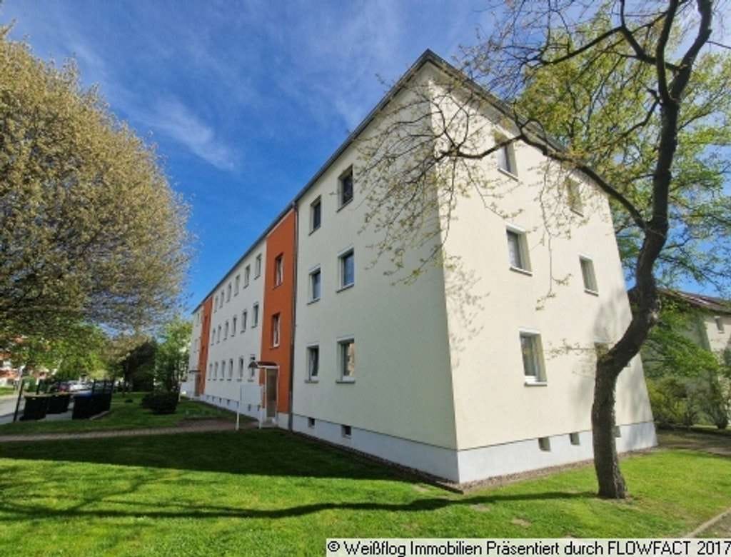 Immobilie in Riesa - Große 3 Zimmerwohnung mit Kamin, Balkon und Garage - Bild 0