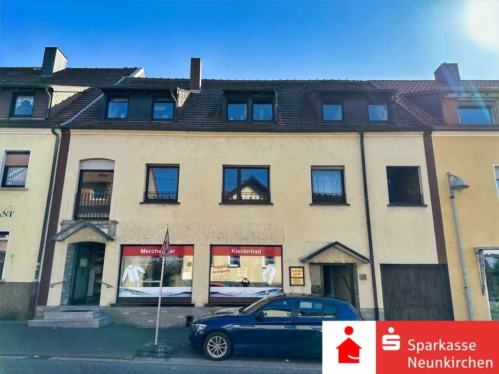 Immobilie in Merchweiler - Zentral gelegenes Wohn- und Geschäftshaus  - Bild 0