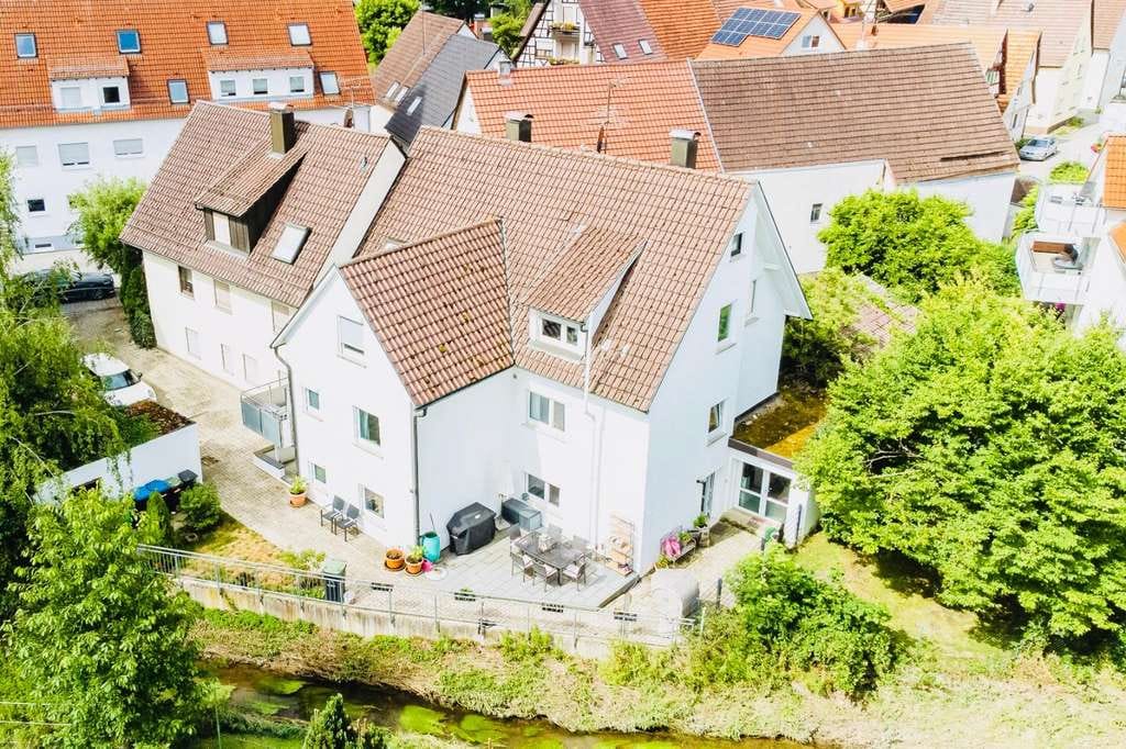 Immobilie in Renningen - *Festpreis* Solide Kapitalanlage mit drei Wohneinheiten in bevorzugter Lage von Renningen-Böblingen - Bild 1