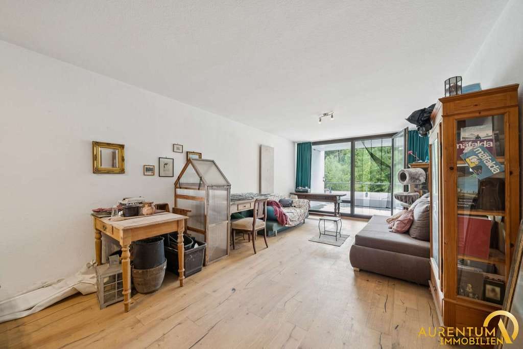 Immobilie in Riedenburg - Großzügige 2-Zimmer-Wohnung mit Balkon, Pool & Sauna in Riedenburg zu verkaufen, sofort frei - Bild 1