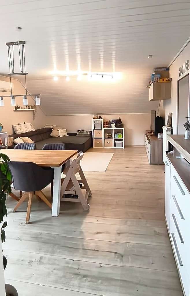 Immobilie in Mauchenheim - Dachgeschoss-Etagenwohnung mit freiem Blick auf die Sterne! - Bild 1