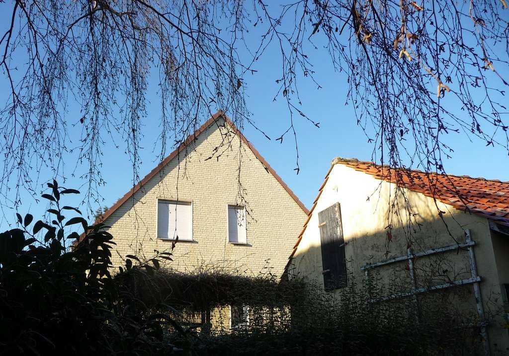 Immobilie in Vechelde - Sanierungsbedürftiges Einfamilienhaus in Vechelde - OT Wahle auf ca. 1.250m² großem Grundstück - Bild 3