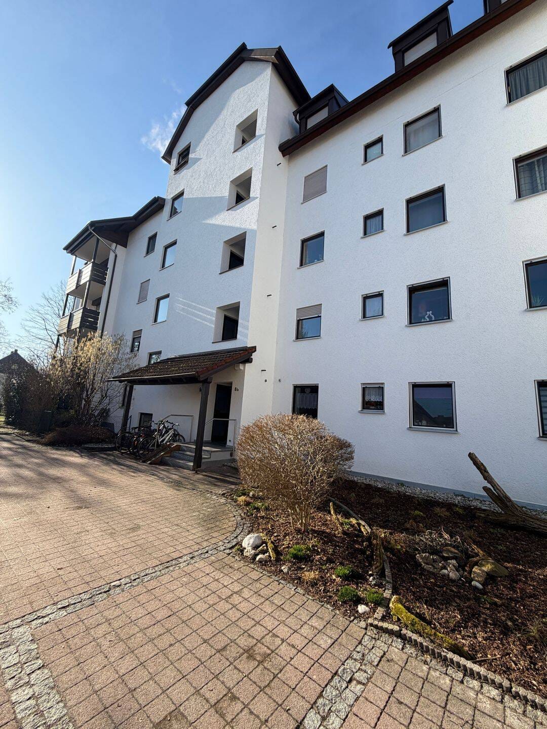 Immobilie in Landshut - CHARMANTE WOHNUNG MIT BALKON IN BEGEHRTER LAGE VON LANDSHUT - Bild 1