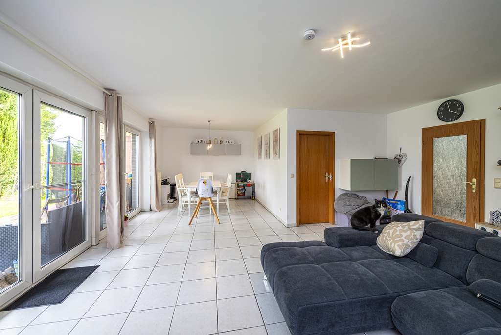 Immobilie in Korschenbroich - Vermietetes Zweifamilienhaus in Korschenbroich-Steinforth – Investition mit Option zur Eigennutzung - Bild 3
