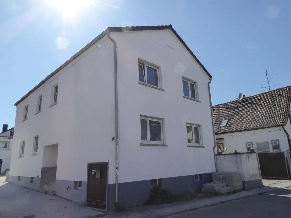 Immobilie in Biblis - Ensemble aus teilsaniertem Einfamilienhaus und Mehrfamilienhaus auf großzügigem Grundstück! - Bild 0