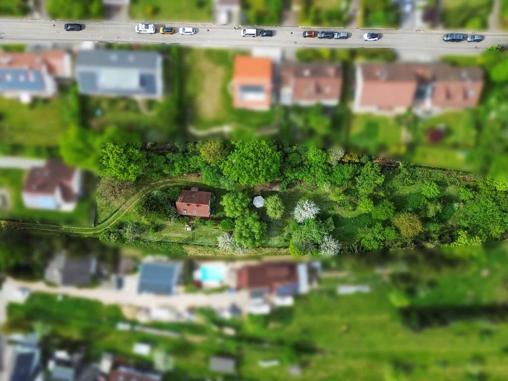Immobilie in Albershausen - Wohnen im Grünen: Einzigartiges Grundstück mit Altbestand und großem Gestaltungsspielraum - Bild 1