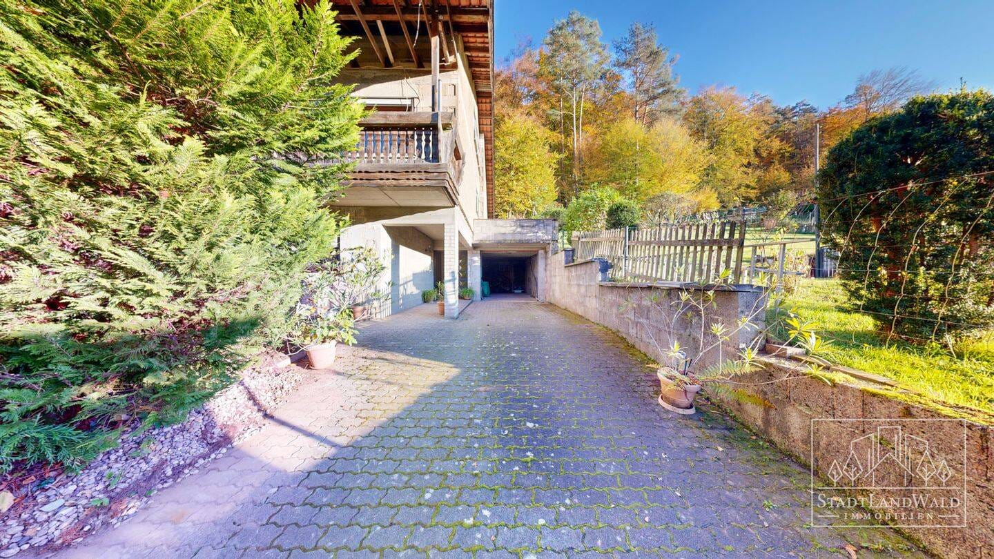 Immobilie in Schönau (Pfalz) - Ihr Projekt zum Vollenden: Einfamilienhaus zum Fertigstellen in direkter Waldrandlage mit Potenzial - Bild 3
