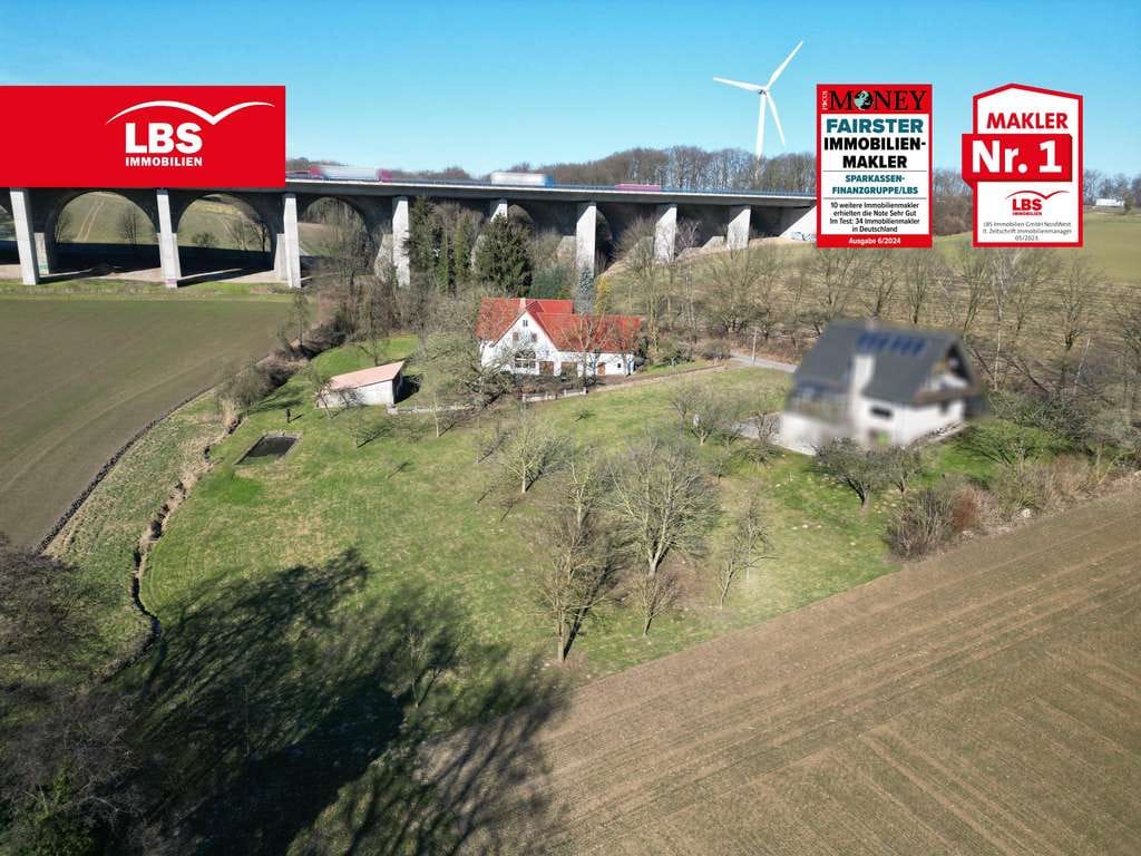Immobilie in Vlotho - Kapitalanleger aufgepasst – bis zu 5 Wohneinheiten - großes Bauernhaus mit weitem Grundstück... - Bild 0