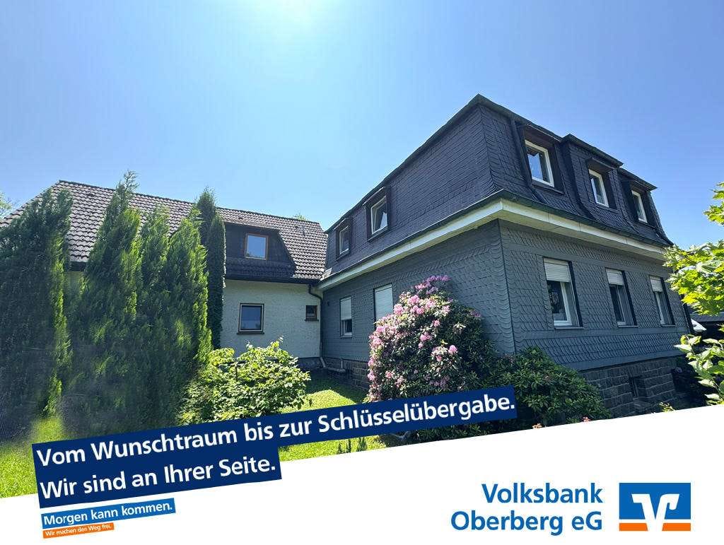 Immobilie in Bergneustadt - Wohnhauskomplex (EFH und ZFH) mit 
3 Wohneinheiten auf großem Sonnengrundstück! - Bild 0