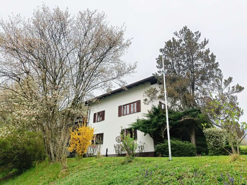 Immobilie in Obernzell - Mehrfamilienhaus mit großem Grundstück in Erlau-Obernzell zu verkaufen - Bild 2